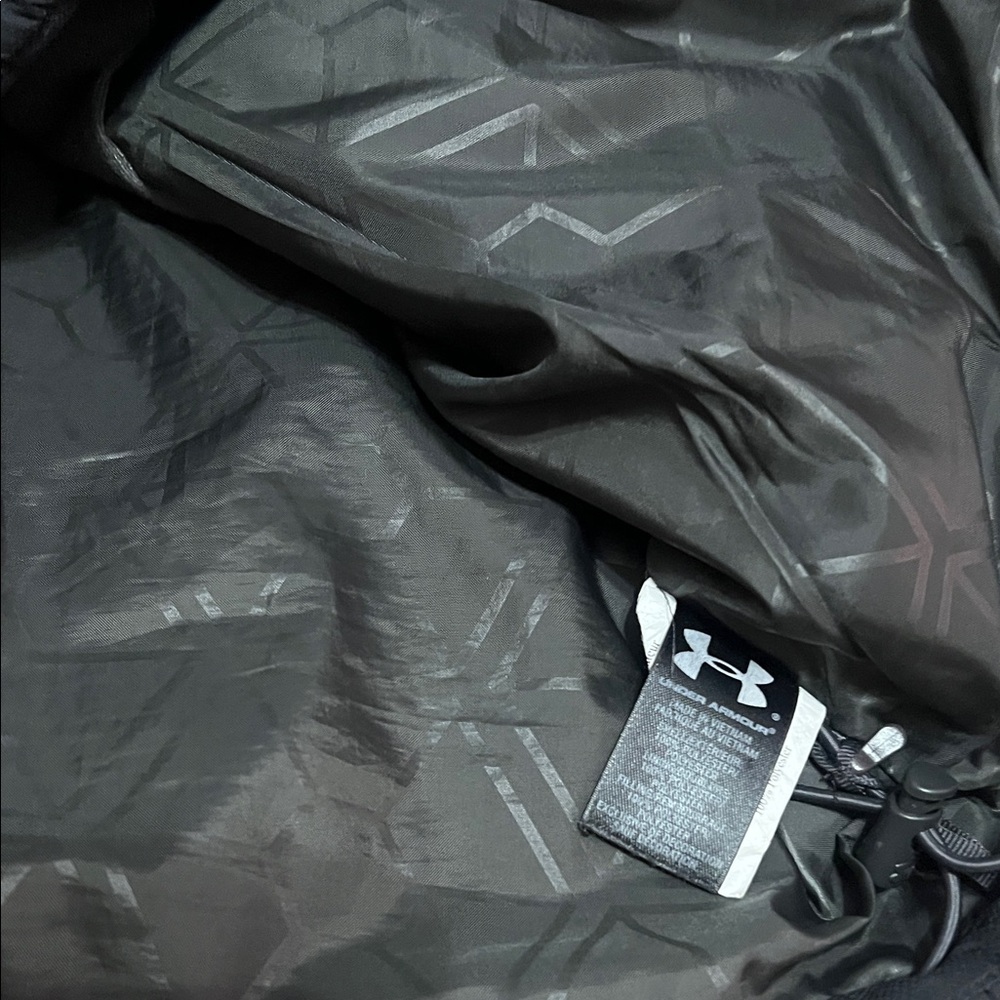 Under Armour Black Puffer Jacket Men’s Large Full Zip Quilted Athletic Coat - Picture 6 of 7